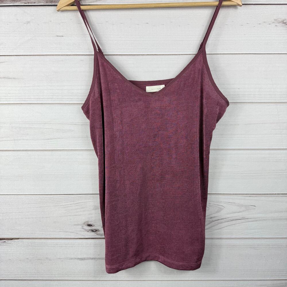 all : row Women's‎ V- Neck Cami Size Small